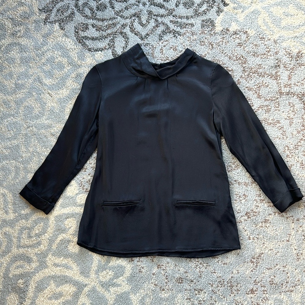Massimo Dutti Satin Mockneck Keyhole Blouse Black 36